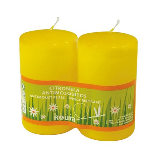Pack de 2 velas cilindricas perfumadas de 100x50 milímetros e impregnadas con esencia de citronela ROURA.