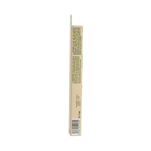 PRODUCTO ALCAMPO Cepillo de dientes con mango de bambú natural y cabezal con filamentos suaves.