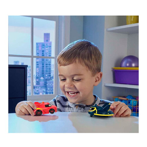 FISHER PRICE Set 2 coches DC Batwheels: Redbird y Batwing con luces y sonidos.