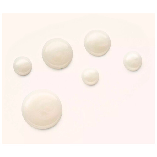 CATRICE Cream in soft glaze tono 010 Hailey baby Esmalte de uñas de larga duración, efecto glaze.