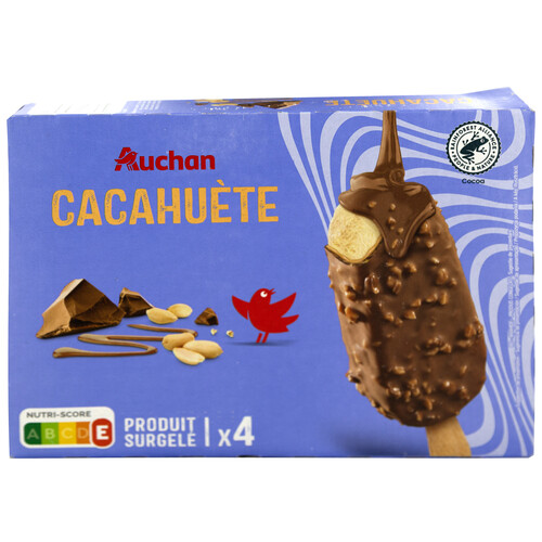 AUCHAN Bombón helado de cacahuete, cubierto de chocolate con leche 4 x 90 ml. Producto Alcampo