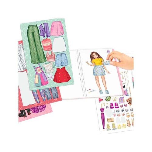 Cuaderno Top Model Dress Me Up para decorar con pegatinas.