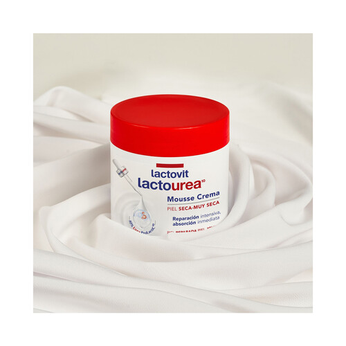 LACTOVIT Lactourea Crema textura mousse reparadora, para piel seca y muy seca 400 ml.