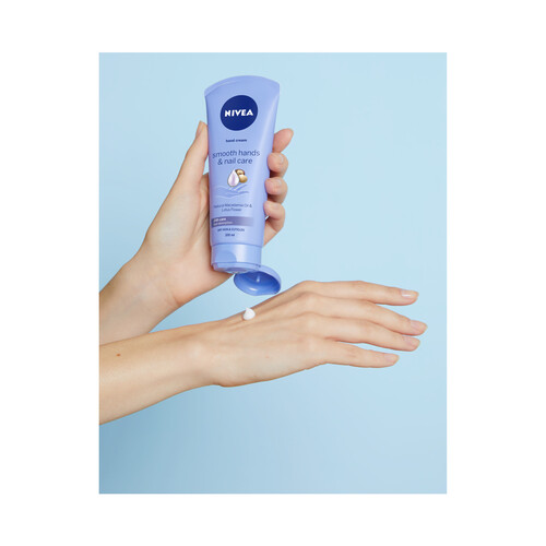 NIVEA Crema de manos y cutículas nutritiva para piel seca NIVEA 100 ml.