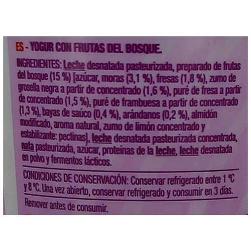 AUCHAN Yogur cremoso con frutos del bosque 500 g. Producto Alcampo