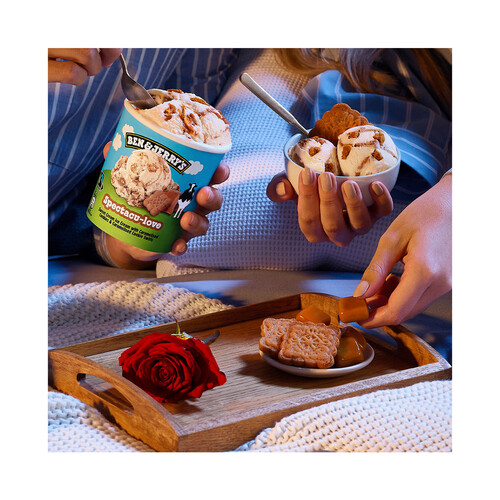 BEN & JERRY´S Spectacu-love tarrina de helado de nata con galletas caramelizadas con canela 465 ml.