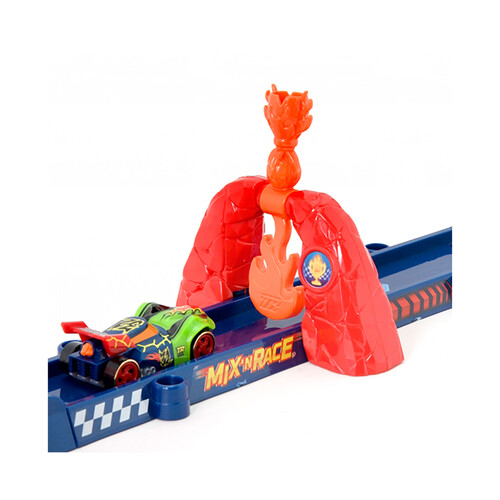 Playset T-Racers Mix' n Race Volcanosaurus, 1 disparador, 3 pistas, 1 coche exclusivo Pyrosaurus y 4 acrobacias.