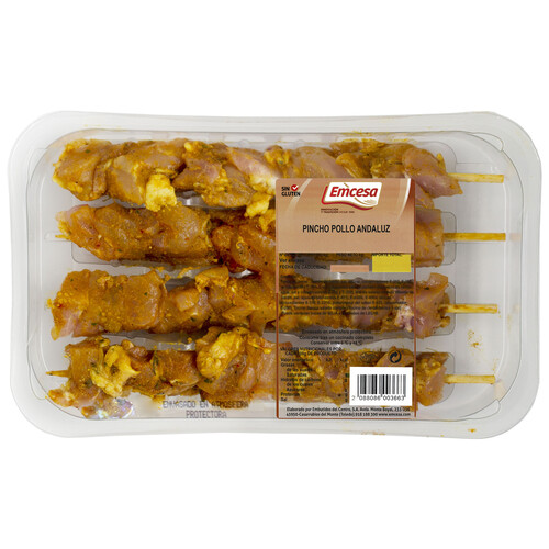 Bandeja con pinchos de pollo marinado al estilo andaluz EMCESA 300 g.