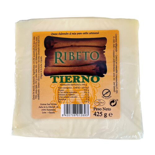 RIBETO Cuña de queso tierno cortado elaborado de forma artesanal RIBETO 425 g.