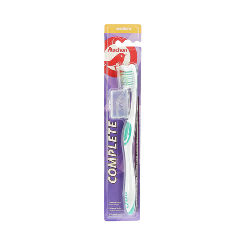 PRODUCTO ALCAMPO Cepillo de dientes con raspador de lengua y filamentos de dureza media AUCHAN Complete.