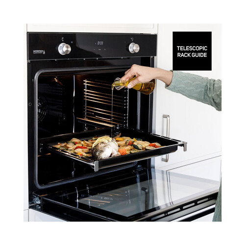 Horno multifunción TAURUS HM978BKD capacidad: 78L, A: 59,5cm, H: 59,5cm, F: 57,5cm.